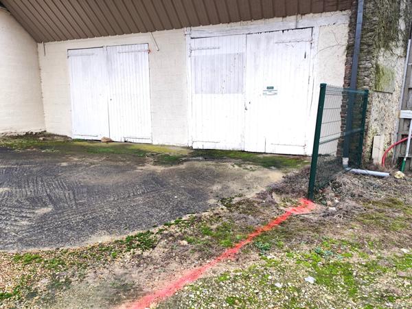 Local Commercial 2 pièces - 100 m²