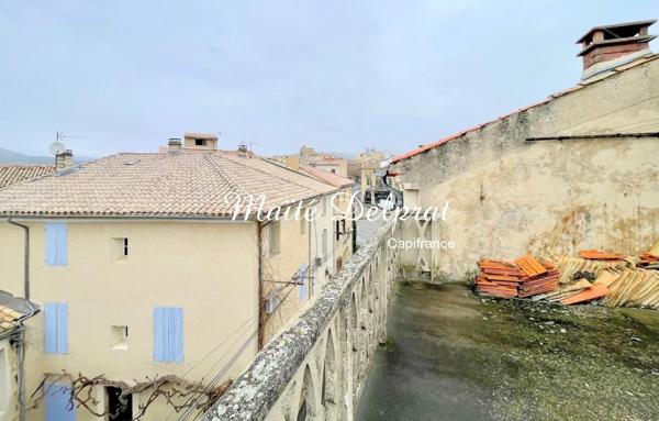 Maison de village à rénover 4 pièces CAROMB (84)