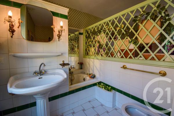 Maison à vendre  8 pièces - 194,29 m2 VAL D OINGT - 69