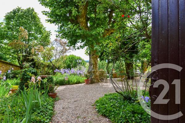 Maison à vendre  8 pièces - 194,29 m2 VAL D OINGT - 69