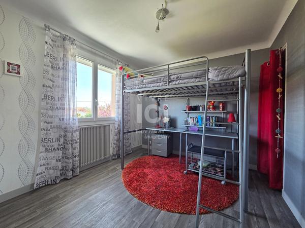 Maison La Chevroliere 6 pièce(s) 169.69 m2