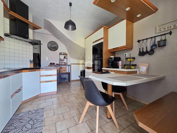 Maison La Chevroliere 6 pièce(s) 169.69 m2