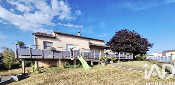Maison à vendre 7 pièces 137 m² Thouars