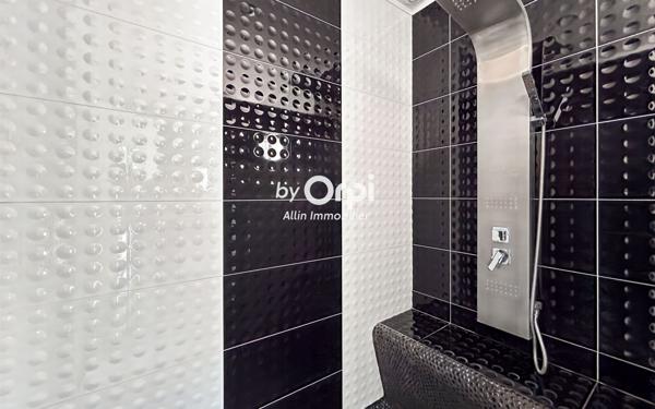 Maison à vendre    6 pièces •  Domérat