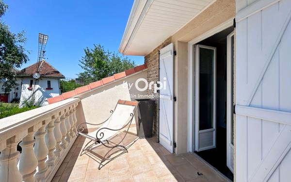 Maison à vendre    6 pièces •  Domérat