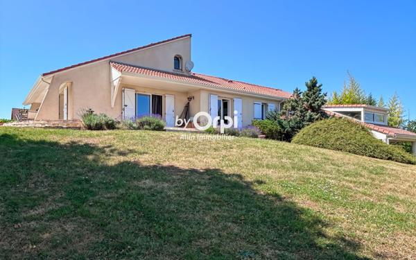 Maison à vendre    6 pièces •  Domérat