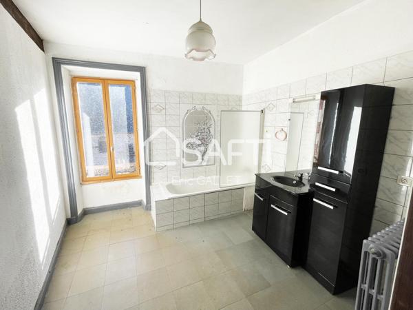 Maison de village à restaurer