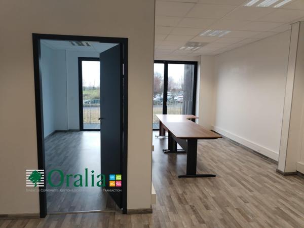 Local · Vente Montanay (69250) 3 pièces · 80m²