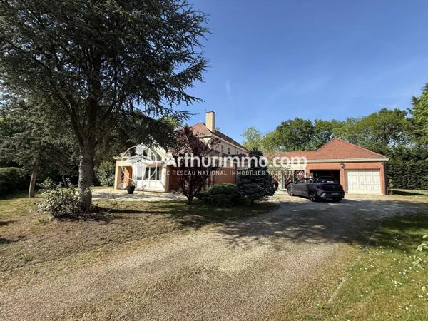 Vente Maison 9 pièces 282 m2 à Étiolles