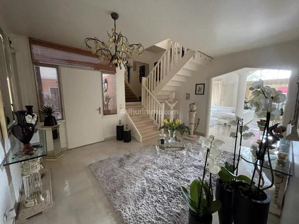 Vente Maison 9 pièces 282 m2 à Étiolles