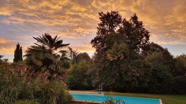 Propriete à vendre à Chambray-lès-Tours dans l'Indre-et-Loire (37170), ref : 003/2518