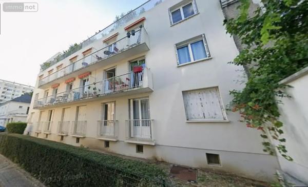 Location - Appartement Tours 37000 3 pièces 73 m 2
