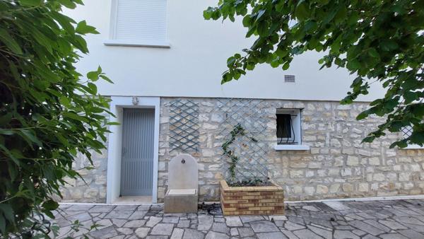 Angoulême Ma Campagne maison de 125 m² sur garage, avec jardin