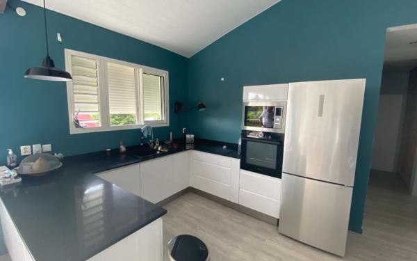 Maison à vendre    8 pièces •  Le Diamant