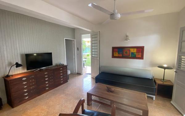 Maison à vendre    8 pièces •  Le Diamant