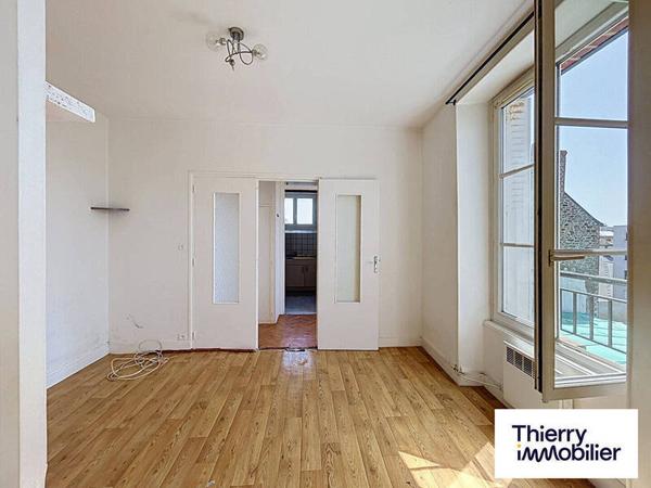 Appartement 2 pièces                                        - 35800 Dinard - Centre Réf : 130873