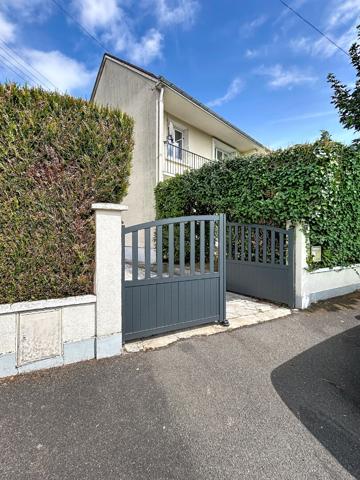 Saint Avertin, proche centre ravissante Maison 3 chambres et un bureau