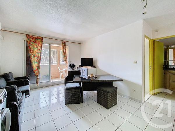 Appartement T2 à vendre  2 pièces - 30,25 m2 VIAS - 34