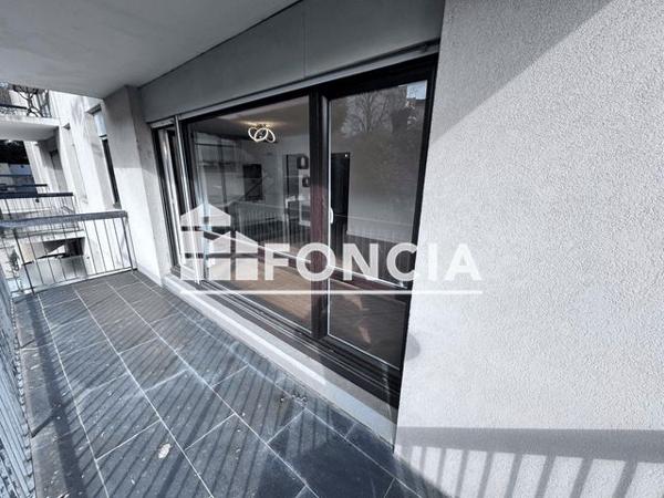 Location Appartement 4 pièces 94.4 m² - Suresnes 92150