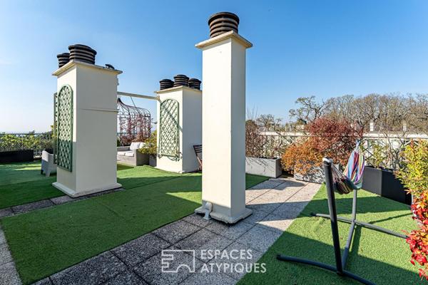 Appartement rénové en dernier étage avec toit terrasse de 85 m² à Versailles