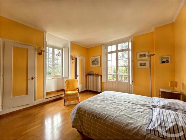 Maison à vendre  8 pièces - 280 m2 OINVILLE SUR MONTCIENT - 78