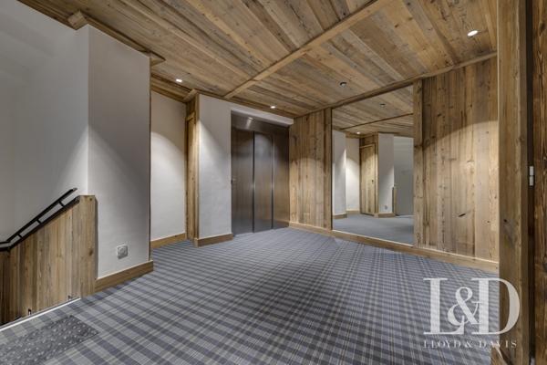 Appartement raffiné dans chalet intimiste, calme absolu à deux pas du centre