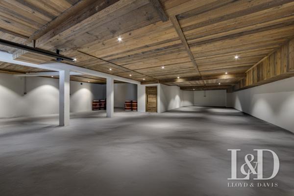 Appartement raffiné dans chalet intimiste, calme absolu à deux pas du centre