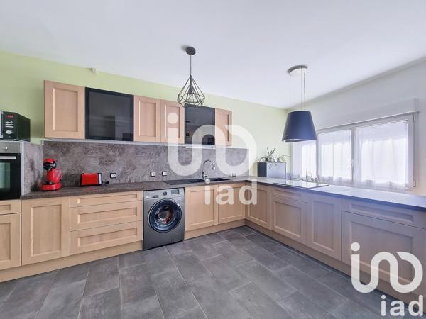 Maison à vendre 5 pièces 122 m² Forges-les-Eaux