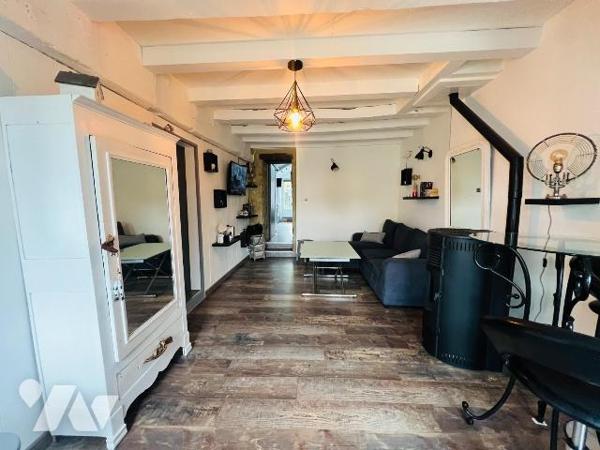 A VENDRE - GUERANDE - VILLAGE DE SAILLE - MAISON
Au c?ur du charmant village de Saillé, jolie ...