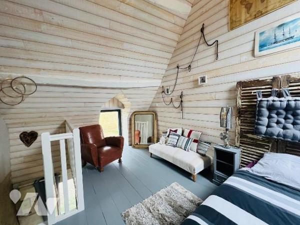 A VENDRE - GUERANDE - VILLAGE DE SAILLE - MAISON
Au c?ur du charmant village de Saillé, jolie ...