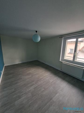 MAISON DE VILLAGE 120m² PANISSIERES