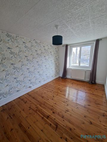 MAISON DE VILLAGE 120m² PANISSIERES