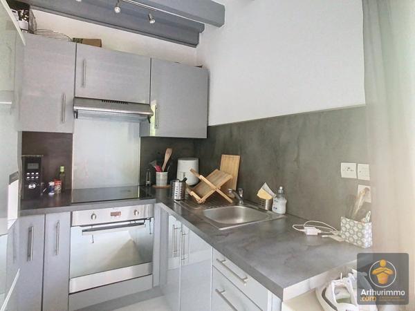 Vente                                                      Appartement
                        
                     3 pièces                      44 m2                     à Mimizan