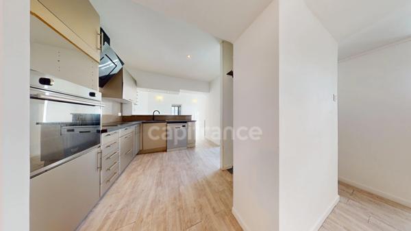 Maison de ville atypique avec extérieur proche centre-ville