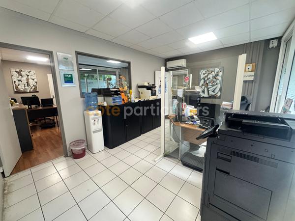 Vente Local d'activité39,71 m² - BAIE MAHAULT (97122)