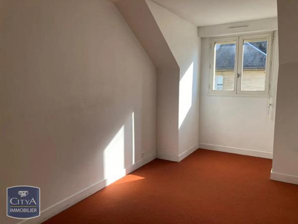 Appartement à louer 2 pièces 44.47m² Alençon (61000)