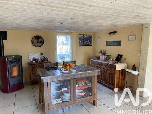 Maison à vendre 7 pièces 238 m² Courthézon