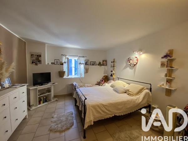 Maison à vendre 7 pièces 238 m² Courthézon