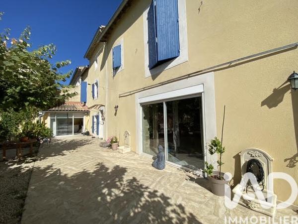 Maison à vendre 7 pièces 238 m² Courthézon