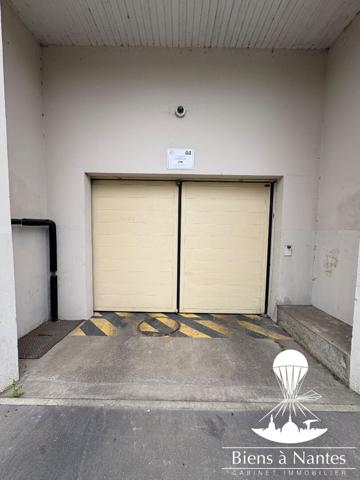 Saint-Mihiel - Parking , Nantes Saint-Mihiel - Parking , Nantes