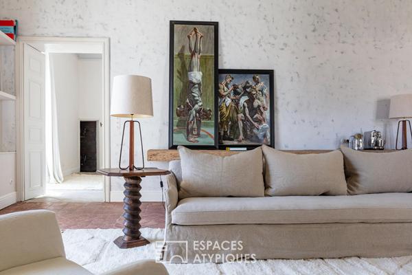Hôtel Particulier du XVIIe revisité, en coeur de village