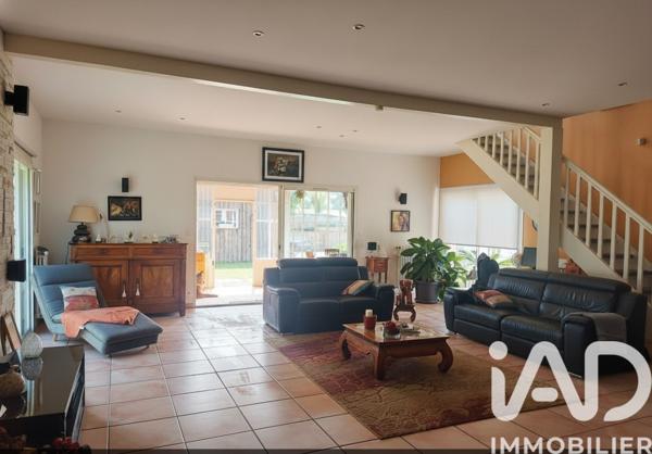 Maison à vendre 6 pièces 204 m² Lanton
