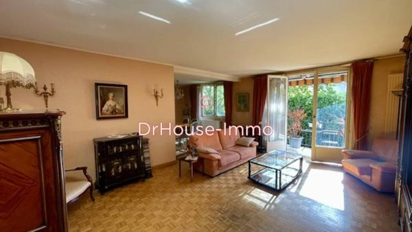 Appartement à vendre 5 pièces de 109 m²