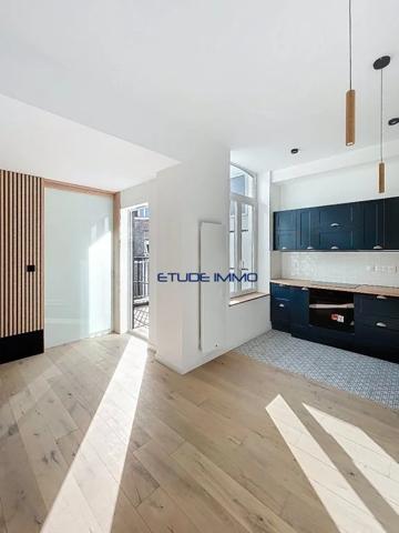 APPARTEMENT T2 A VENDRE - LILLE SEBASTOPOL - 51 m 2 - 288 400 €