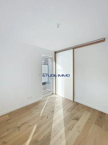 APPARTEMENT T2 A VENDRE - LILLE SEBASTOPOL - 51 m 2 - 288 400 €