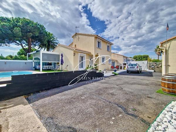 Maison T6 5 chambres 138 m², grand garage, piscine
