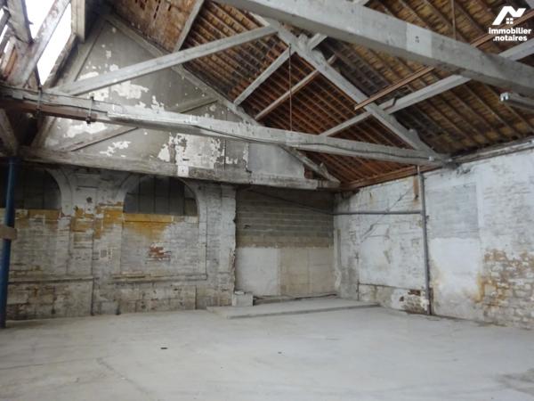 Bâtiment à usage professionnel