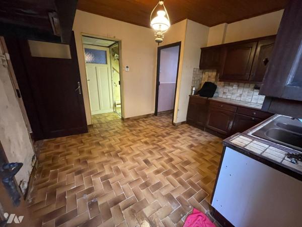 A VENDRE - Pas-de-Calais - FILLIEVRES - MAISON INDIVIDUELLE A CONFORTER, comp. au rez-de-chauss...