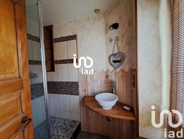 Maison de ville 5 pièces de 89 m² à Mehun-sur-Yèvre (18500)