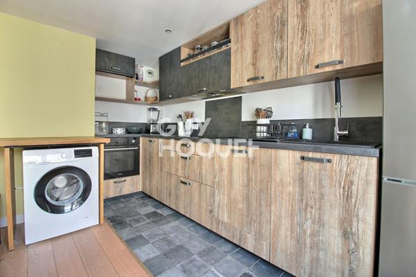 APPARTEMENT À LOUER DE 2 PIÈCES DE 63,01 M²